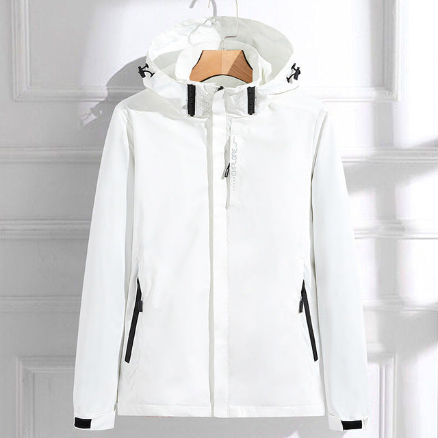 Chaqueta impermeable de mujer con diseño práctico y elegante – MANDY