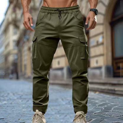 Pantalón cargo de hombre con corte tapered y bolsillos funcionales – CYPRIEN