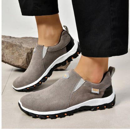 Zapatos slip-on de hombre con suela de agarre – ZINAIDA