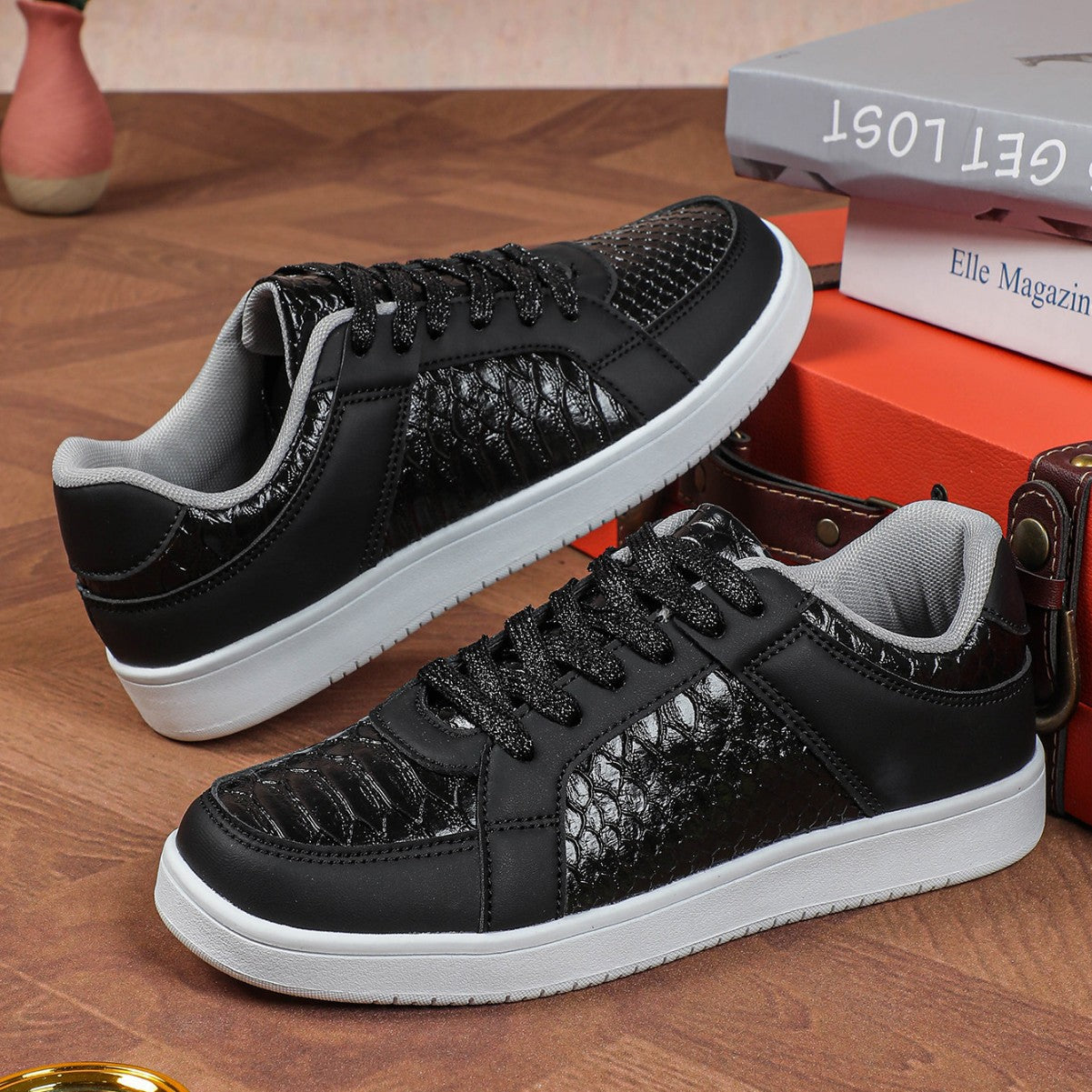 Zapatillas de mujer con textura y suela robusta – KIRSTEN