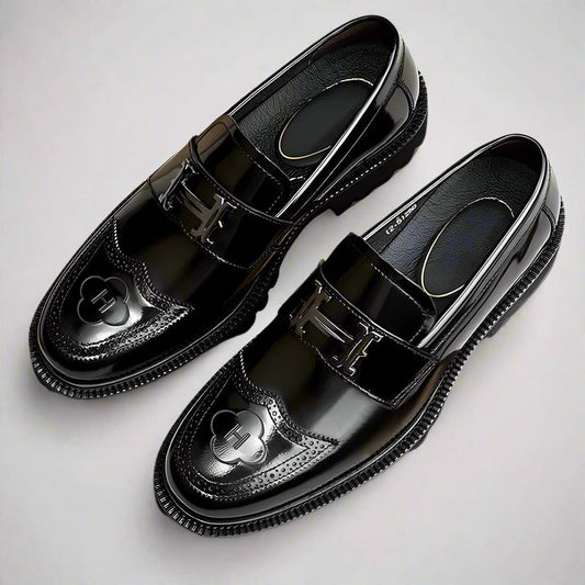 Zapatos de piel para hombre con acabado clásico – VELMORAN