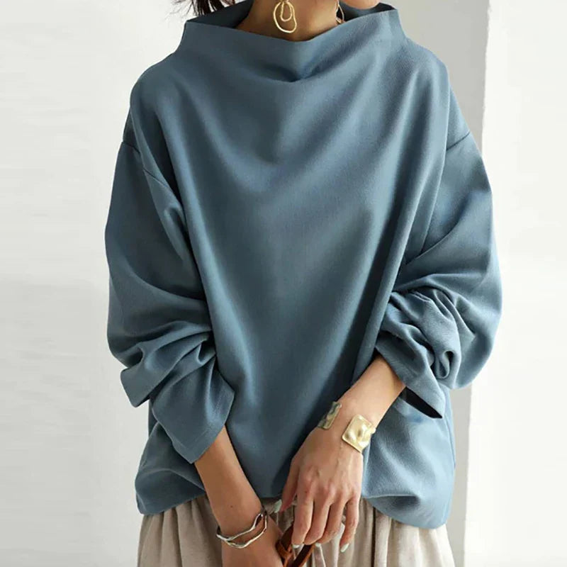 Jersey de mujer de corte amplio con cuello alto – HAYLIA