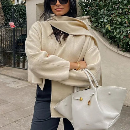 BAY - Cárdigan con botones y bufanda para mujeres