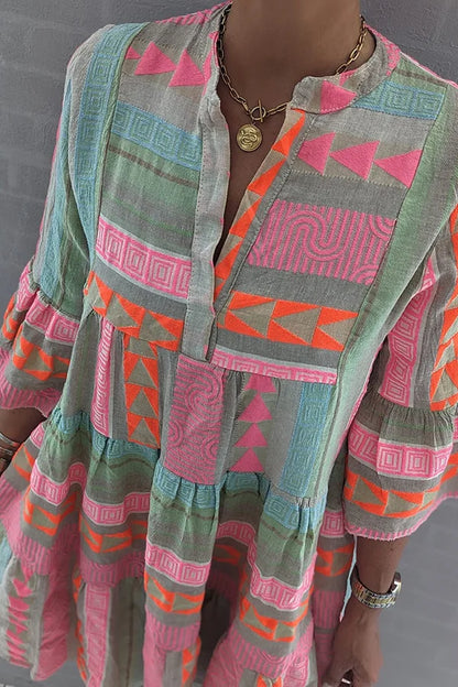 Vestido túnica bohemio con capas y estampado fluido – AYLANNA