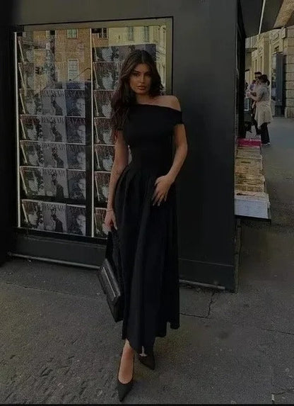 Vestido largo con cuello alto y falda plisada para mujer – LUCIA