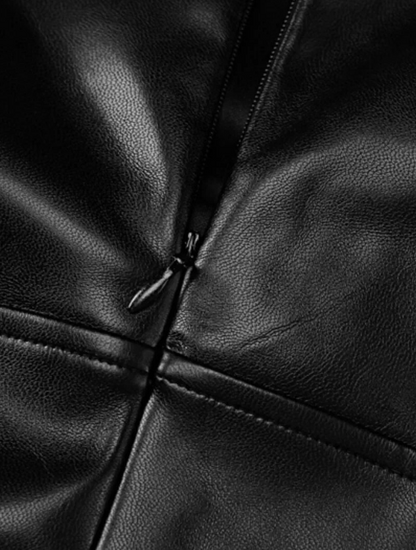 Vestido de cuero vegano con diseño estructurado y femenino – SAMARA