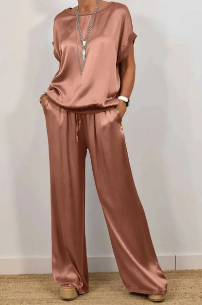 Conjunto satinado de dos piezas con top y pantalón – ZARELLE