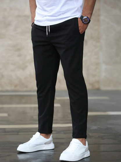 Pantalón deportivo para hombre con corte ajustado y estilo urbano – FERANOX