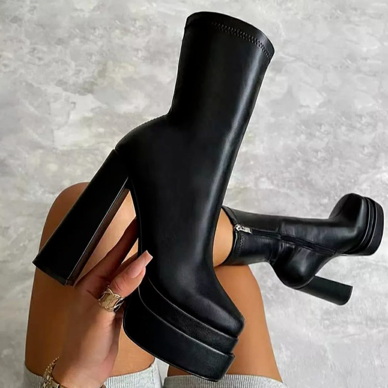 LIZE – Botas altas elegantes para mujer