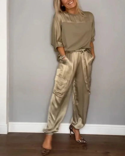 Conjunto satinado de dos piezas para mujer con top suelto y pantalón cargo – KALIA
