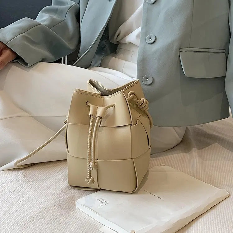 ANIKADEL - Bolso estructurado y elegante para mujer