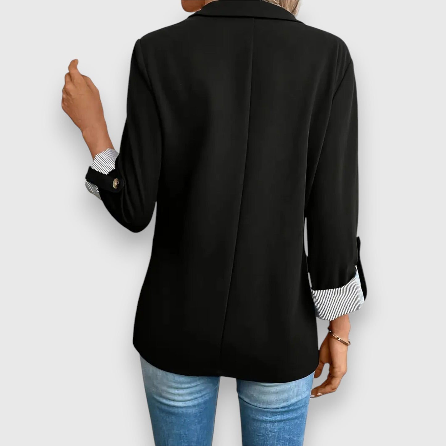Blazer relajada con mangas remangadas para mujer – CELIA