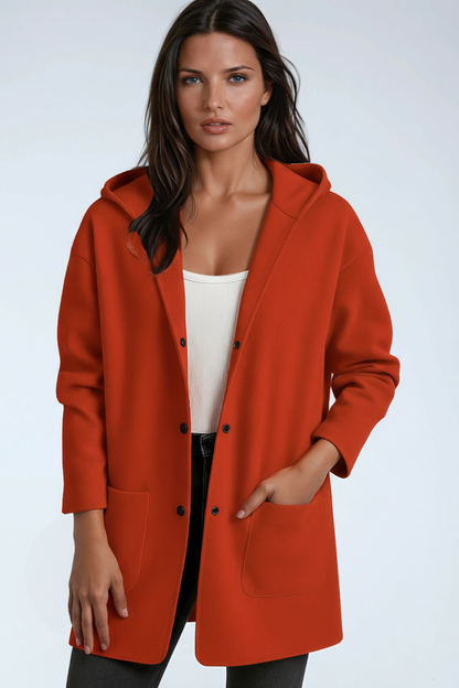 Chaqueta larga de mujer con capucha y cierre de botones a presión – JASMINA