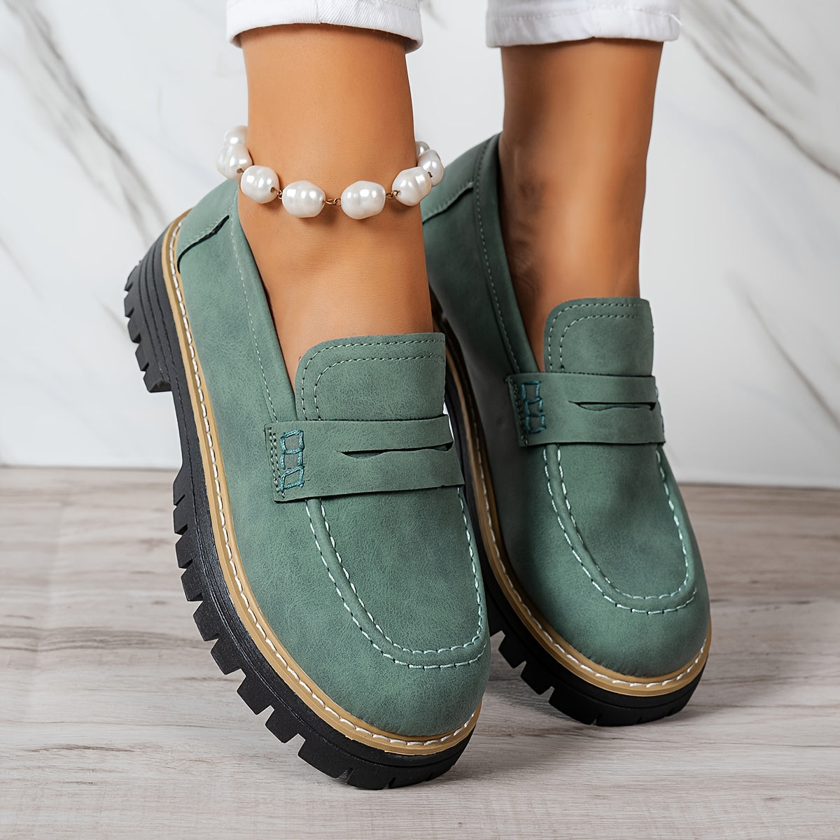 Elegantes y cómodos mocasines de mujer con diseño retro y suela gruesa – VIVIANA