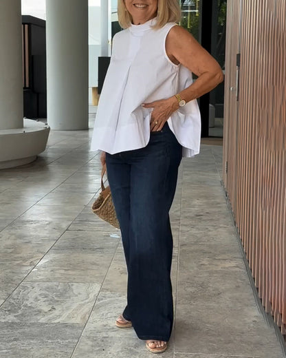 Top sin mangas de mujer con cuello alto y pliegue frontal – ELISARA