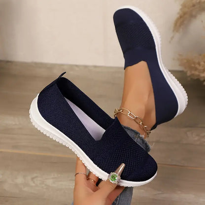 Zapatillas para mujer veraniegas y cómodas – VELOCIA