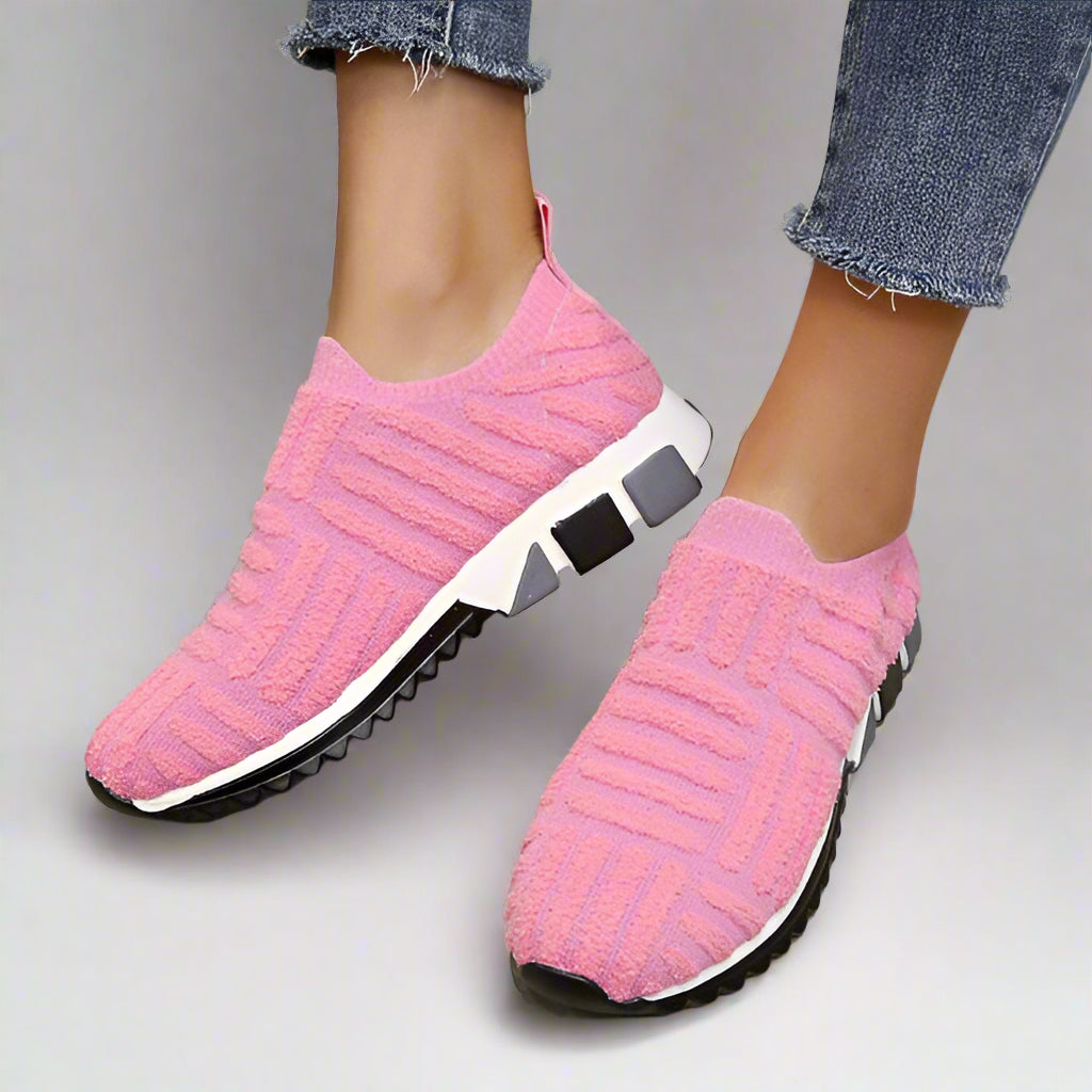Zapatillas deportivas modernas para mujer con suela gruesa – LUNARIA