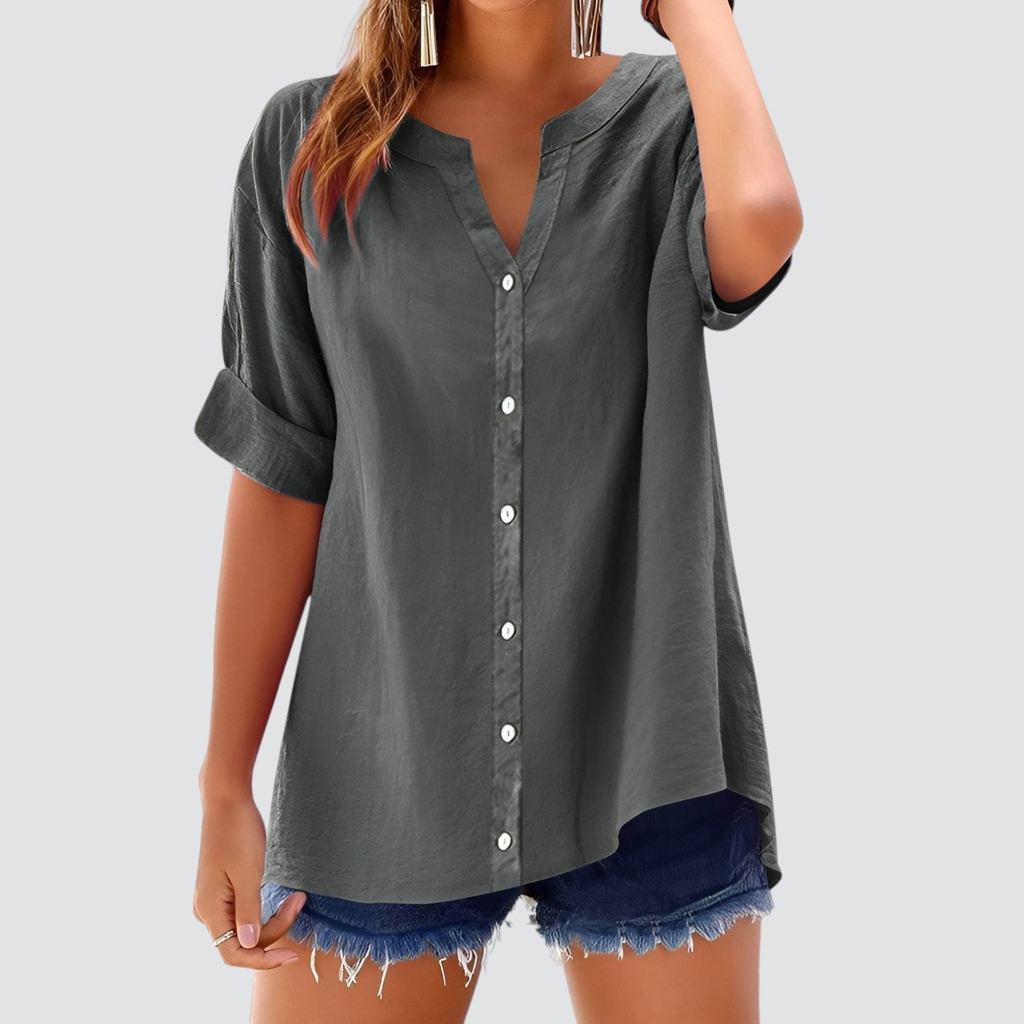 Blusa de mujer con escote en V y botones – HANNELIE
