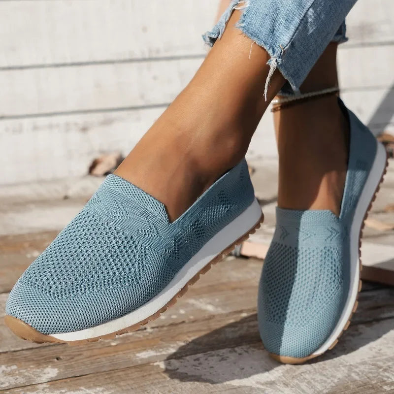 Zapatillas ligeras de malla para mujer, perfectas para caminar con comodidad y estilo – LUZIA