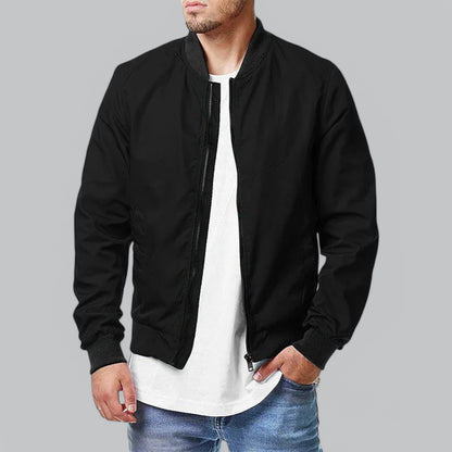 Cazadora bomber para hombre con diseño estructurado y acabado limpio – NÉVALIS