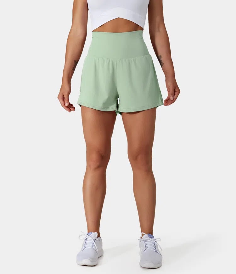 Short deportivo de mujer con cintura alta y bolsillos – DORA