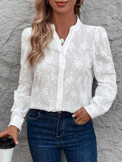 Blusa femenina con detalles elegantes y corte fluido – SOFÍA