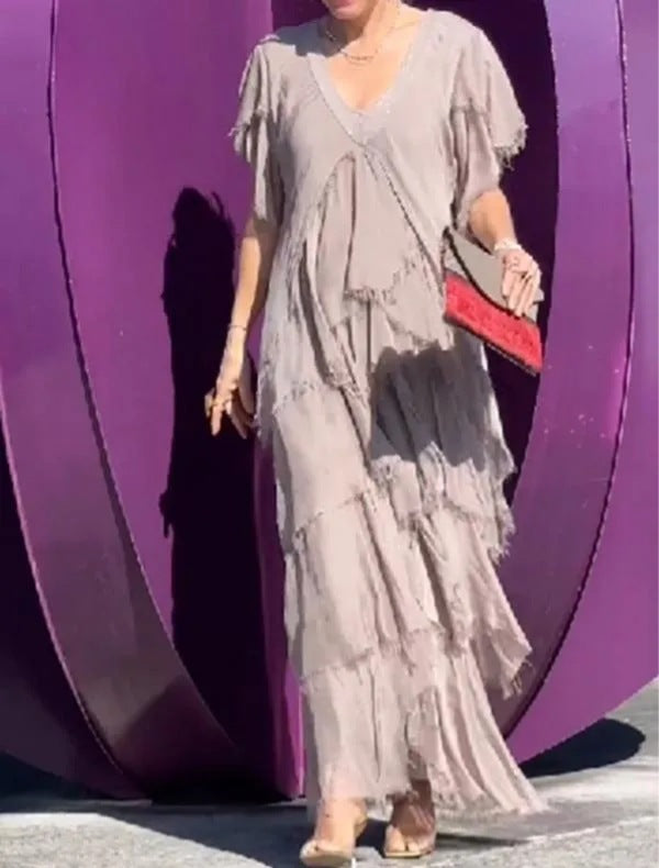 Vestido largo con estampado floral y corte fluido – VALERIA