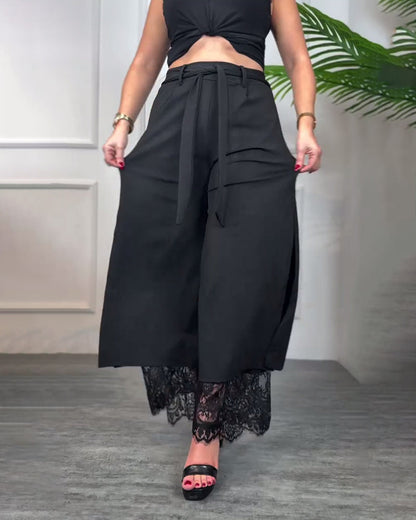 Pantalón largo de encaje con diseño romántico y femenino – AURELIA