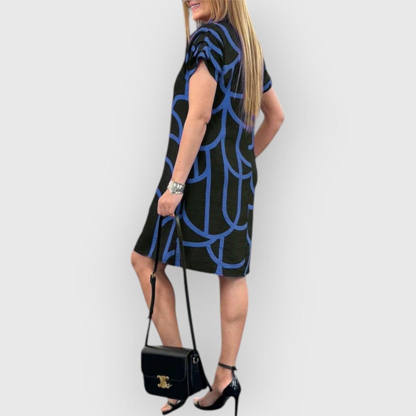 Vestido recto de mujer con cuello polo y manga corta – BLANCA