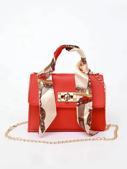 Bolso de mano elegante con cadena y pañuelo decorativo – CALISSA