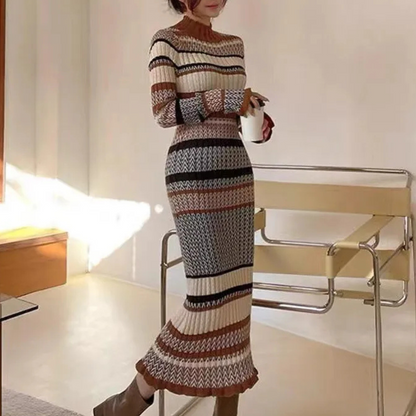 SOPHIA - Vestido maxi de punto a rayas con mangas largas