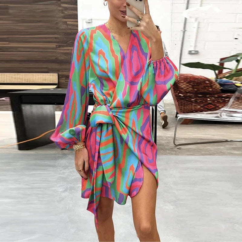 Vestido cruzado de mujer con mangas largas y cinturón – ZAYLIA