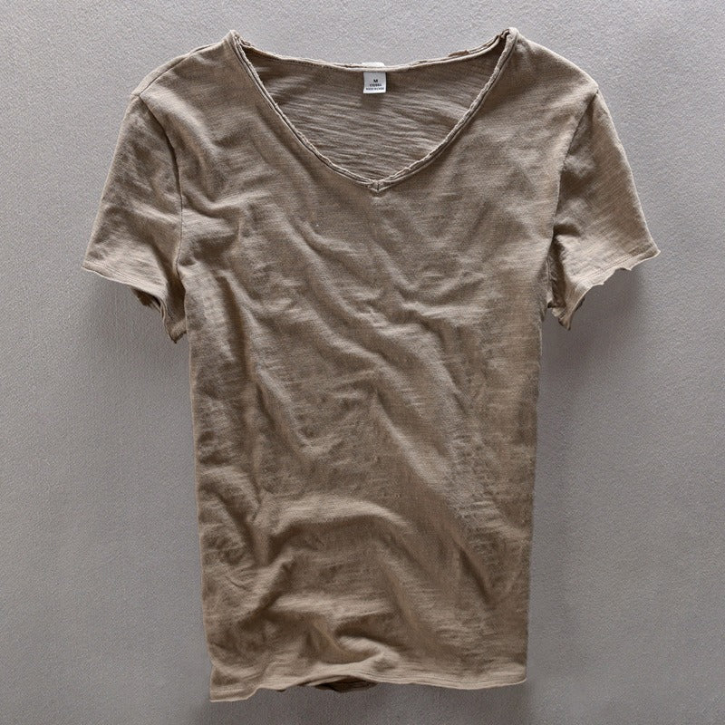 Camiseta de hombre con escote en V y acabado desenfadado – LEONVÍN