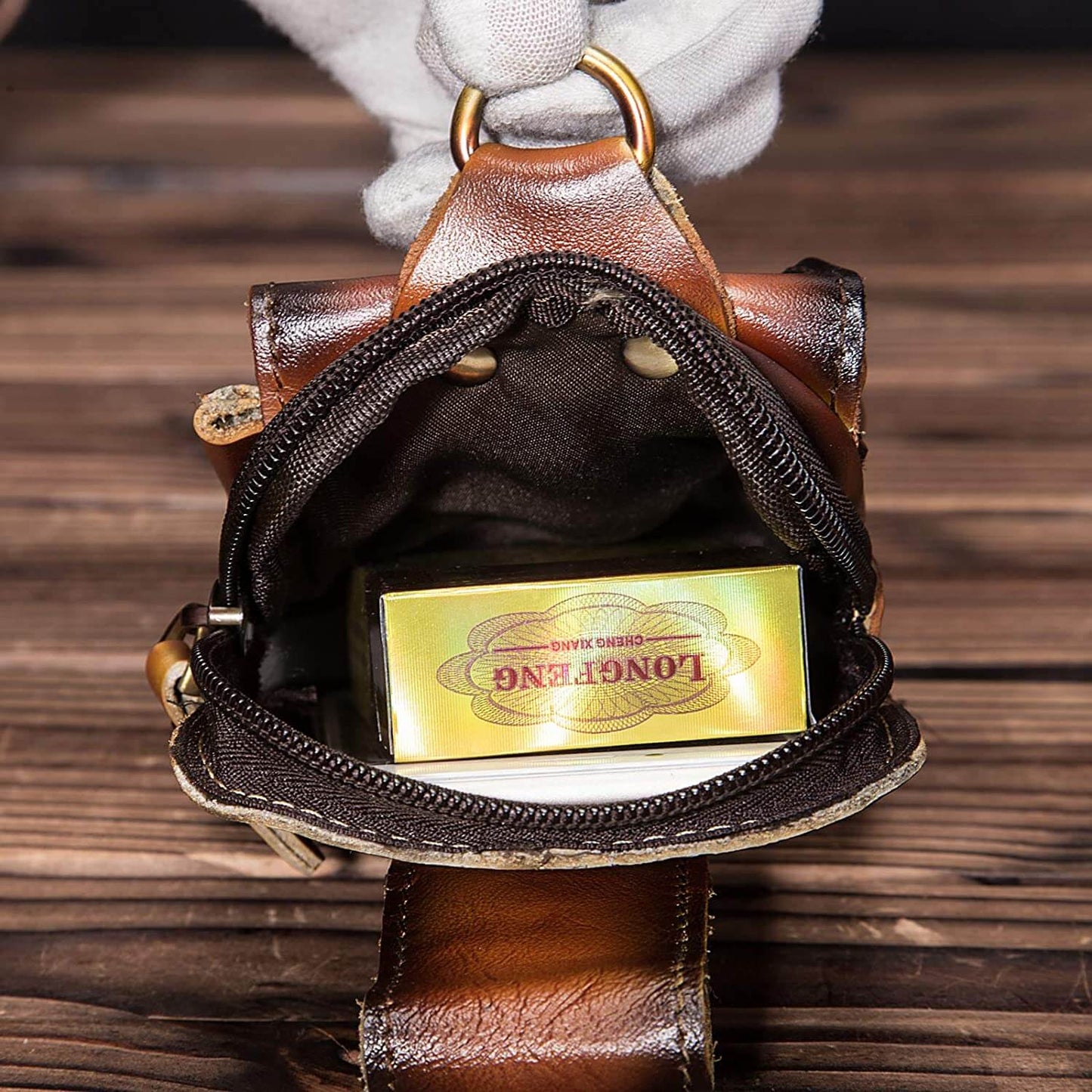 Riñonera de cuero para hombre – VALTERIO