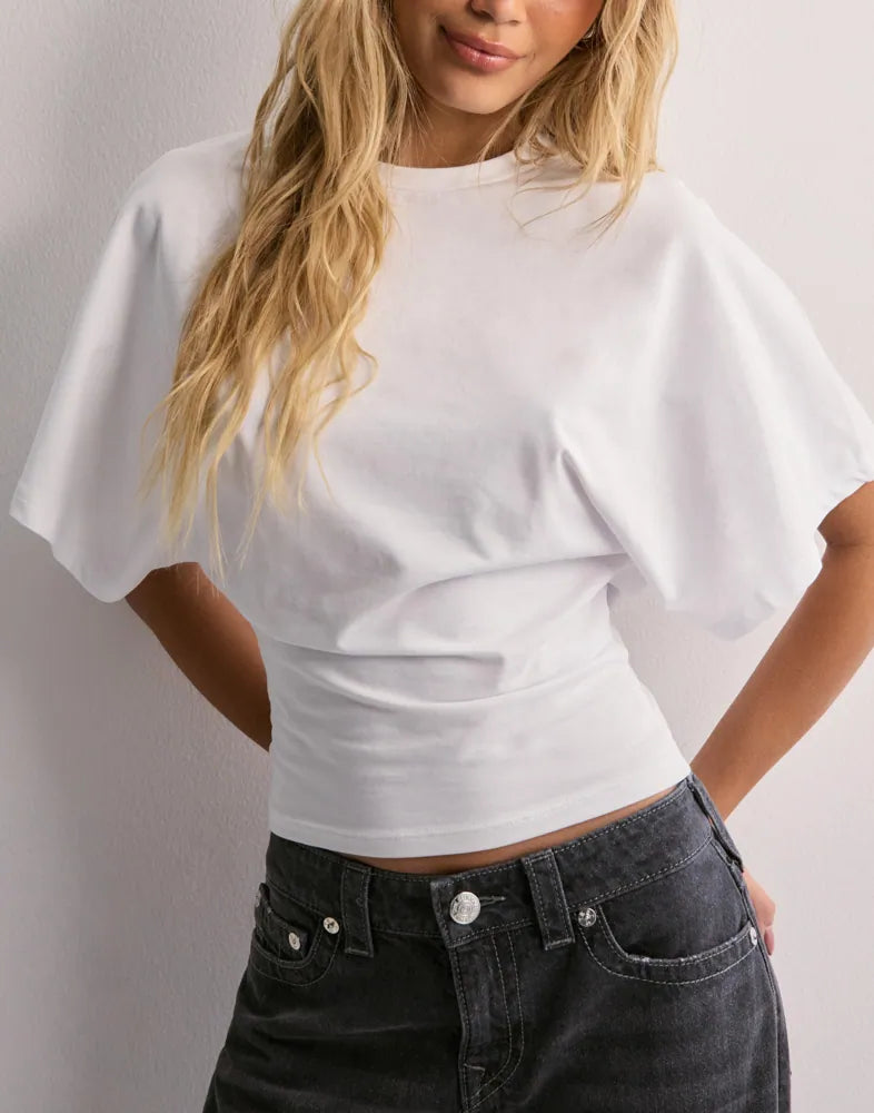 Camisa cropped oversize para mujer con estilo relajado – MIREYA