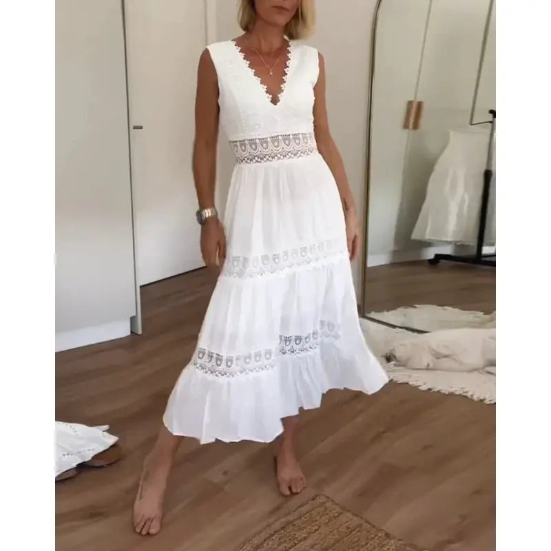 Vestido de verano con escote en V y detalles de encaje – KIRBY