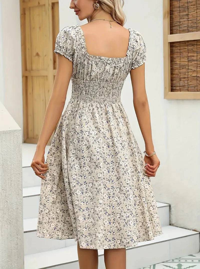 Vestido veraniego fruncido con diseño romántico y favorecedor – ÉLODINE