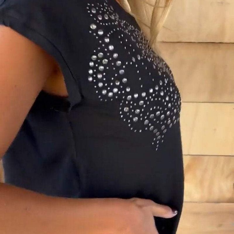 Top corto con flecos y estilo bohemio chic – TESSA