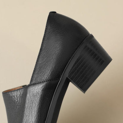 Mocasines planos de mujer con diseño minimalista y punta fina – CARLA