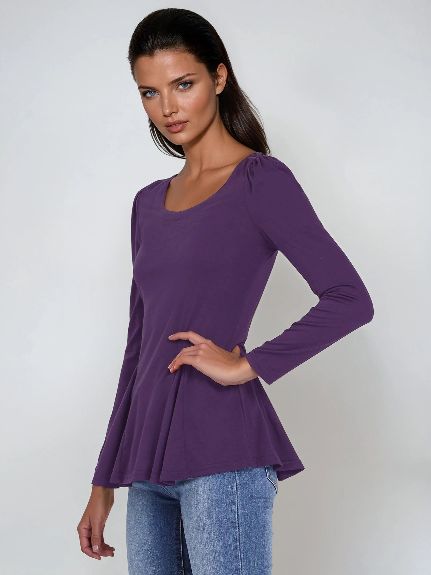 Camiseta básica de mujer con manga larga y cuello redondo – MILARA