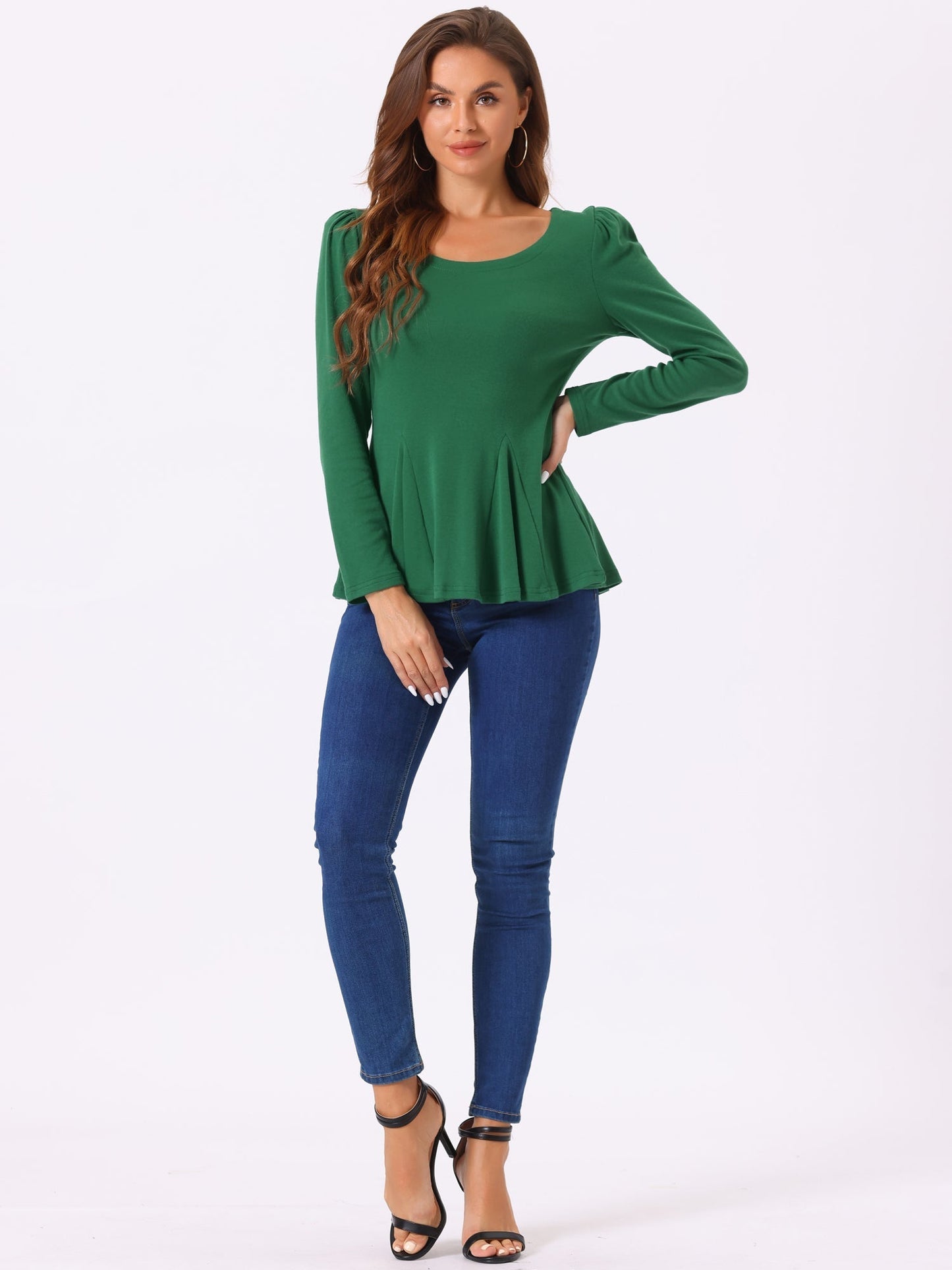 Camiseta básica de mujer con manga larga y cuello redondo – MILARA